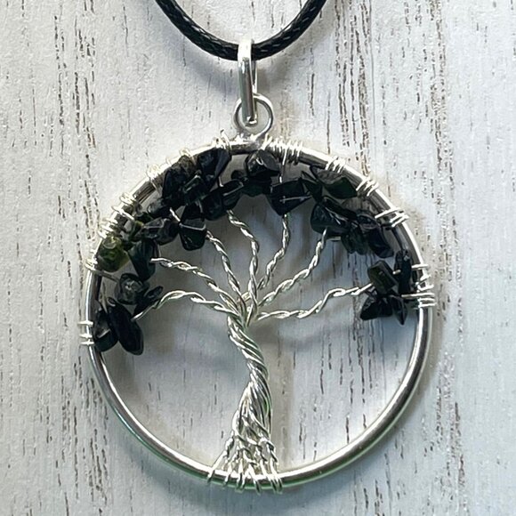Tree Life Necklace Black tourmaline Crystal Chip Pendant Bohemian Hippie Jewelry - Picture 1 of 8
